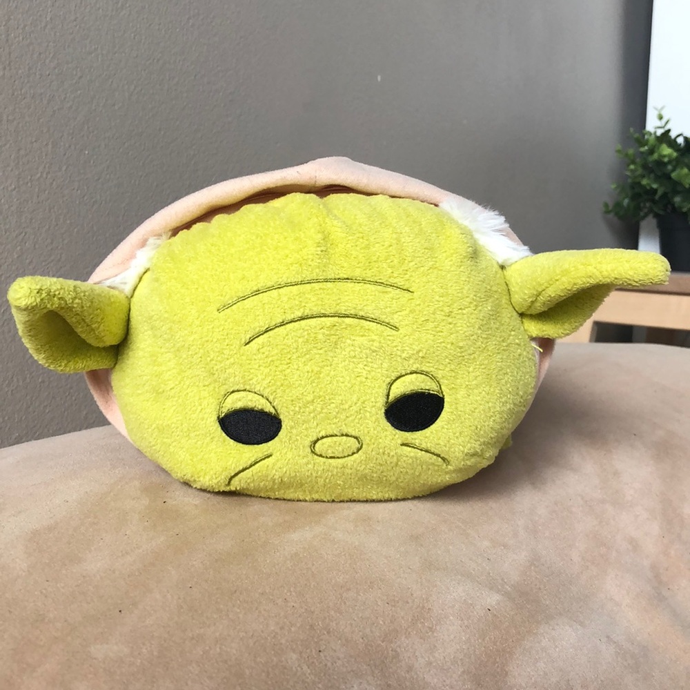 Disney Star Wars Yoda Tsum Tsum Plush